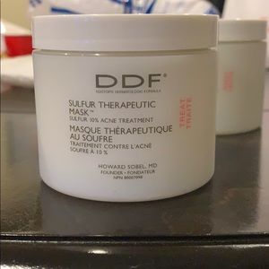 DDF Sulfur Mask 10% Acne Treatment